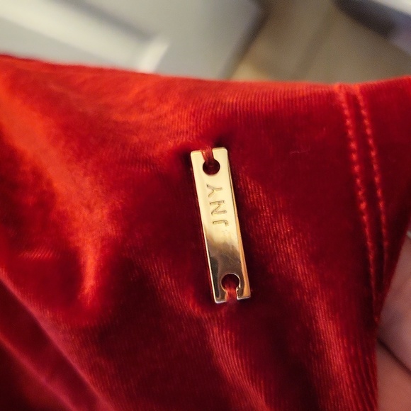 Jones New York Velour Long-sleeved Cowl-neck Tunic. - Picture 3 of 8